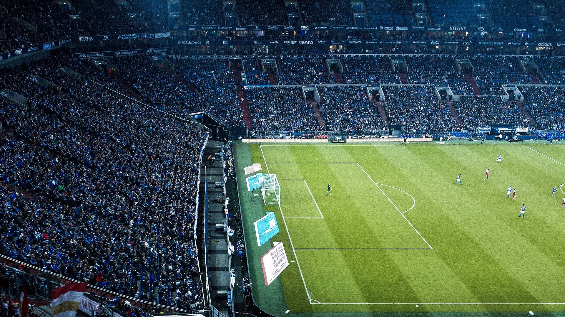 多人障碍跑挑战,锻炼体力与反应能力,障碍跑要领