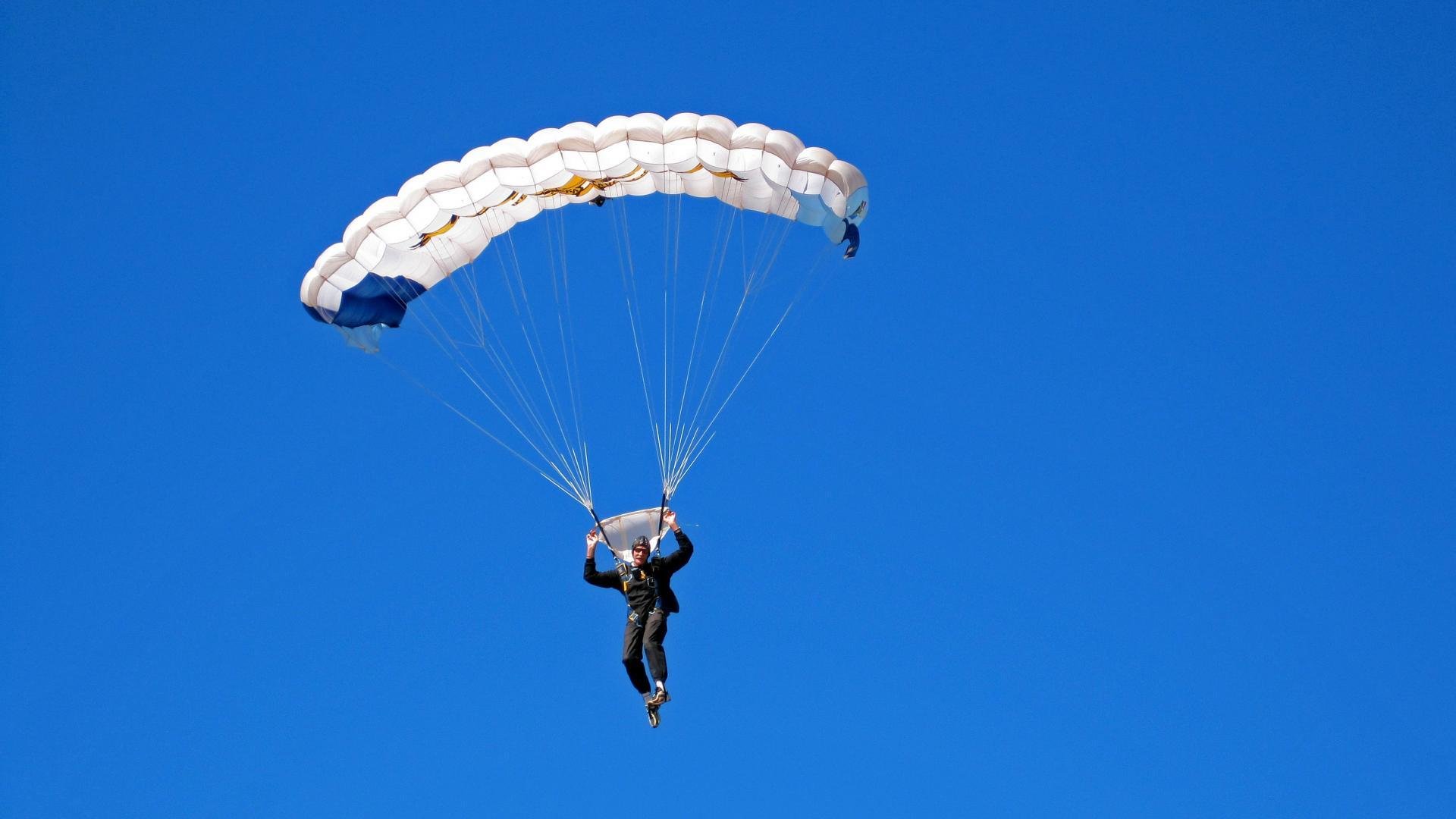 西方台球传统与东方元素的融汇,外国台球教学